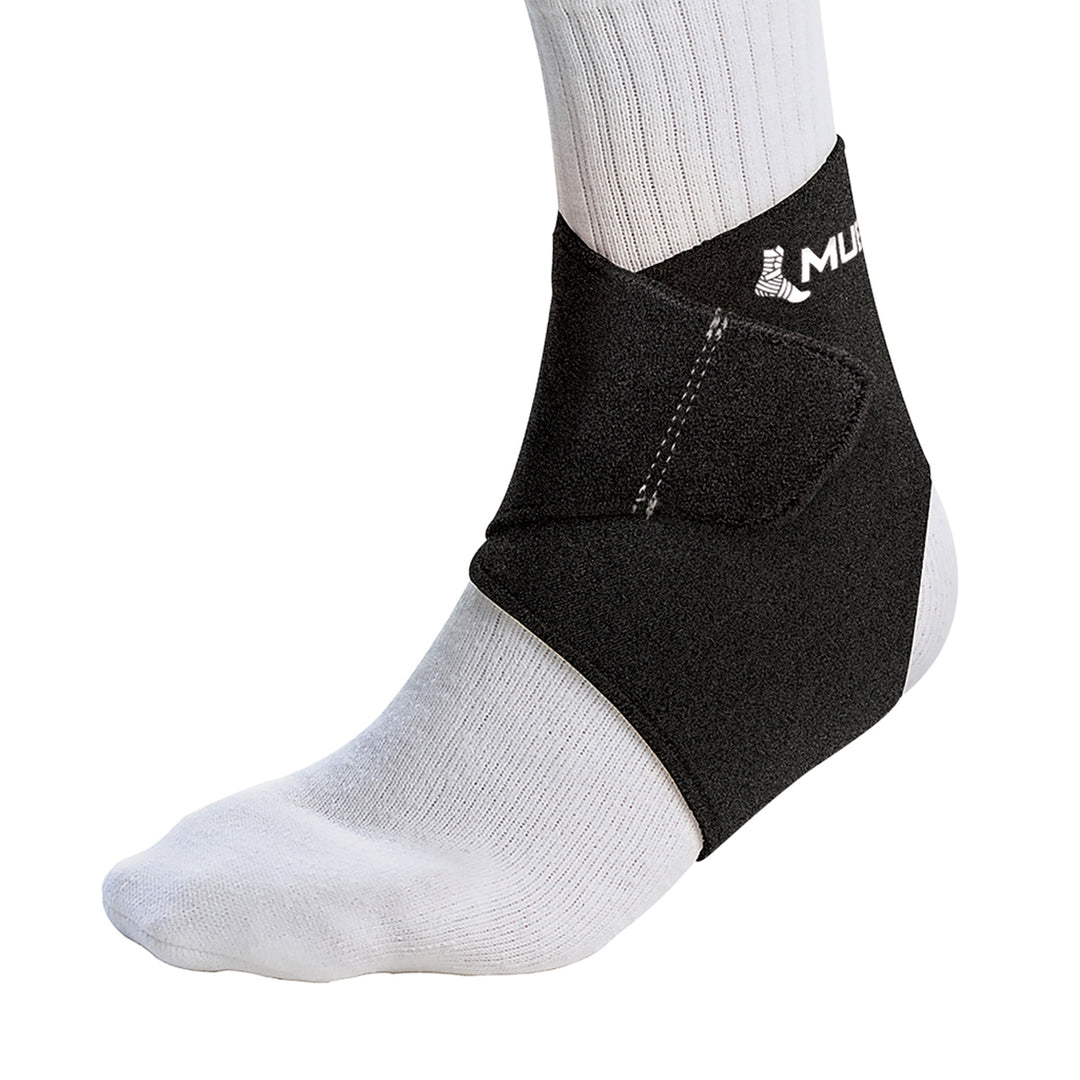 Mueller Wraparound Ankle Support