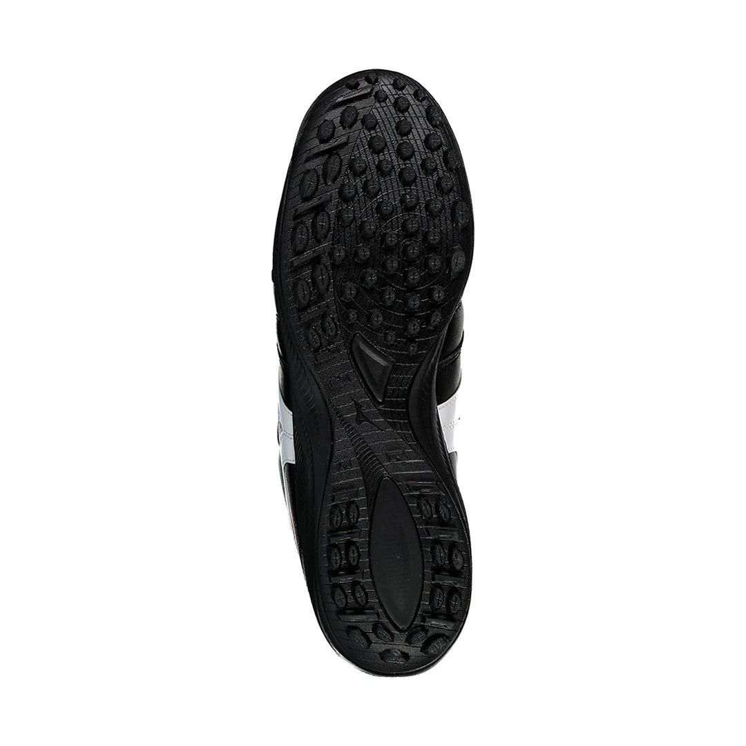 Morelia Sala Pro TF (U) - Black/White/Chinese Red